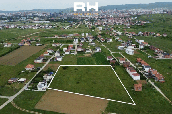 Truall 1.28 Hektar në #SHITJE në Emshir