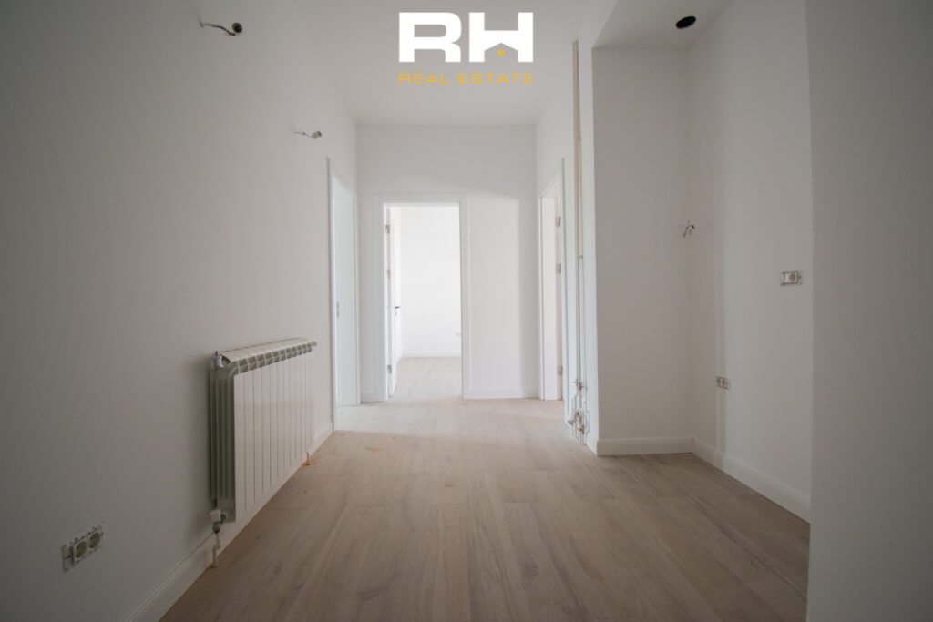 Zyre 118m² me #QIRA në Qendër.