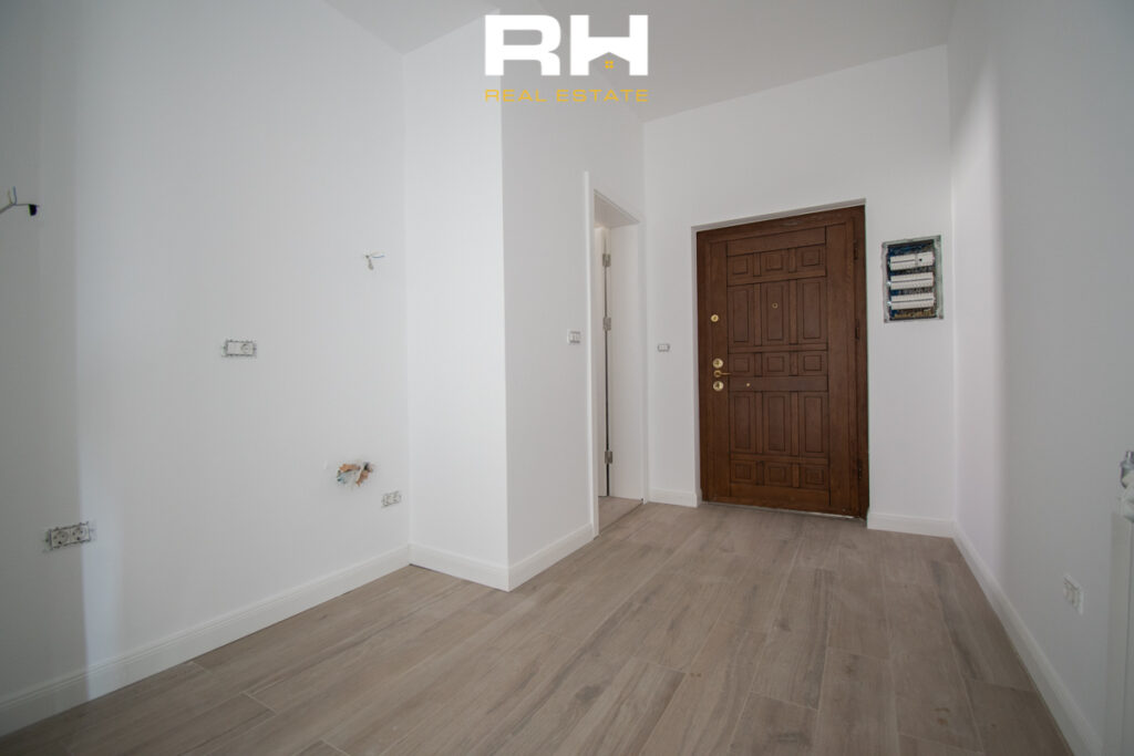 Zyre 118m² me #QIRA në Qendër.