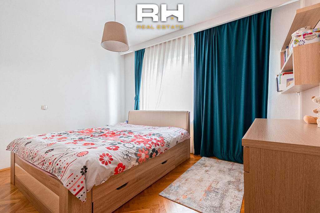 Banesa 85m² me #QIRA te Qafa.