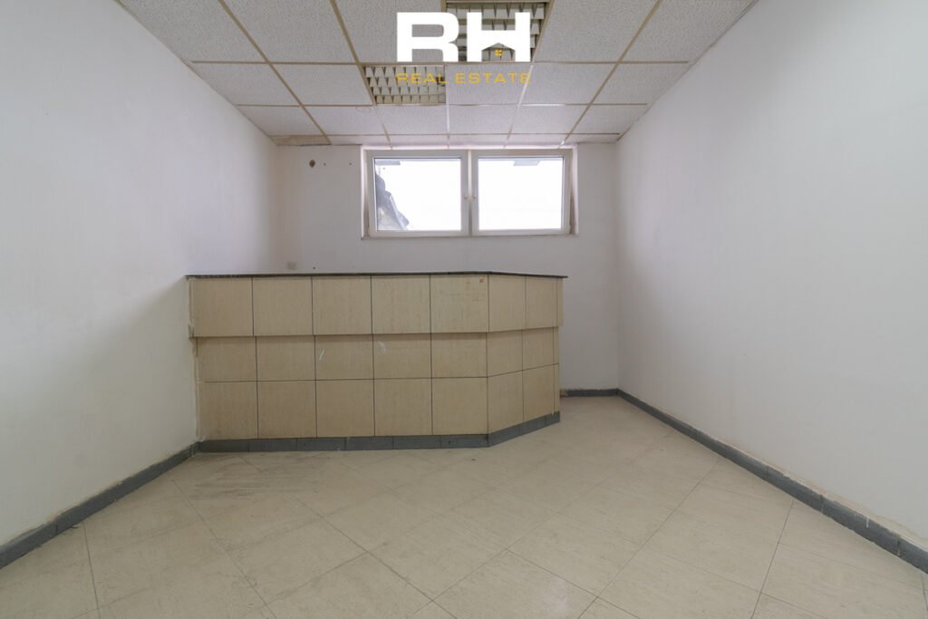 Zyre 200m² me #QIRA në Qendër