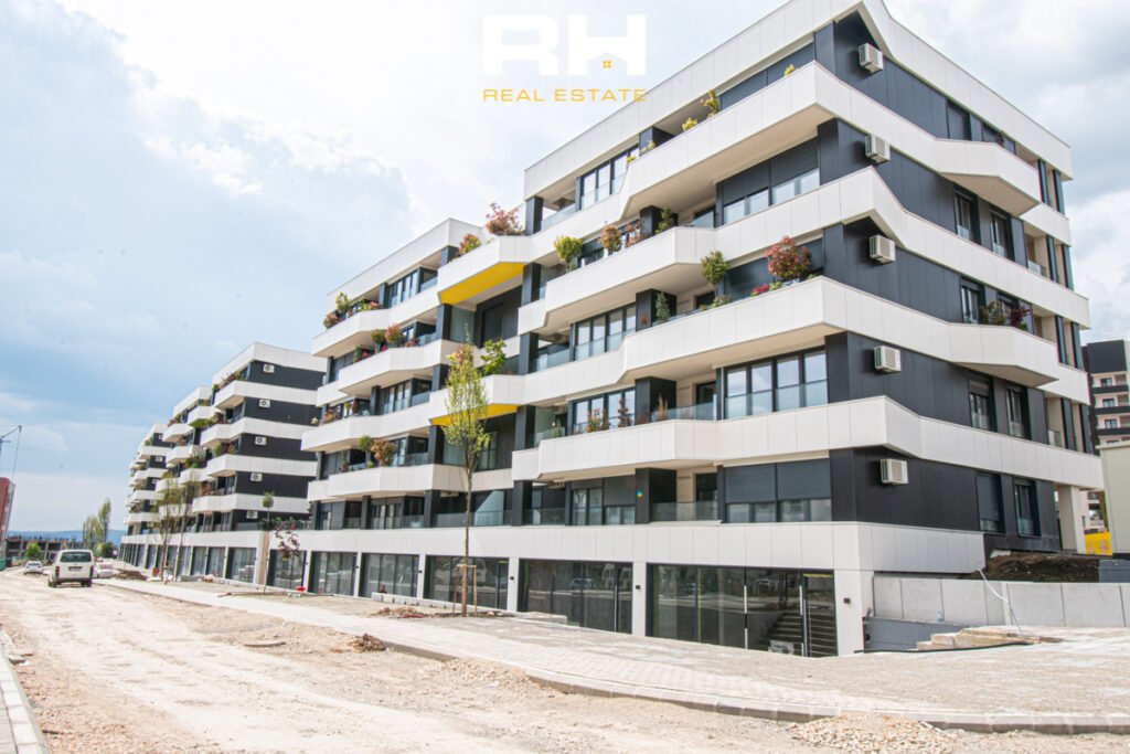 Lokal 132m² me #QIRA në Dragodan