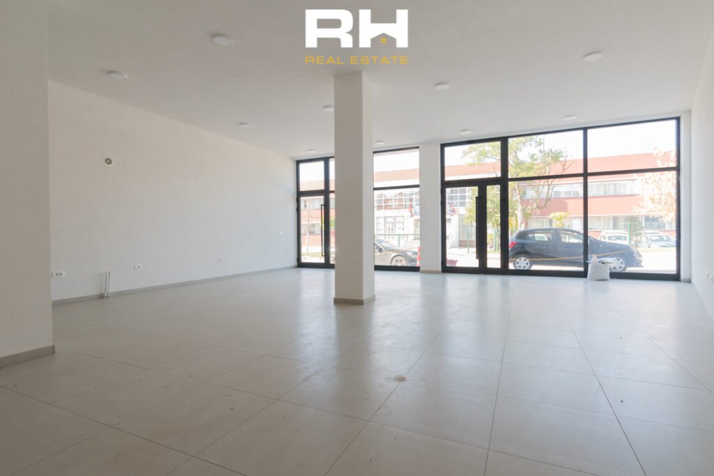 Objekt 720m² me #QIRA në Obiliq