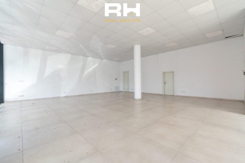 Objekt 720m² me #QIRA në Podujevë
