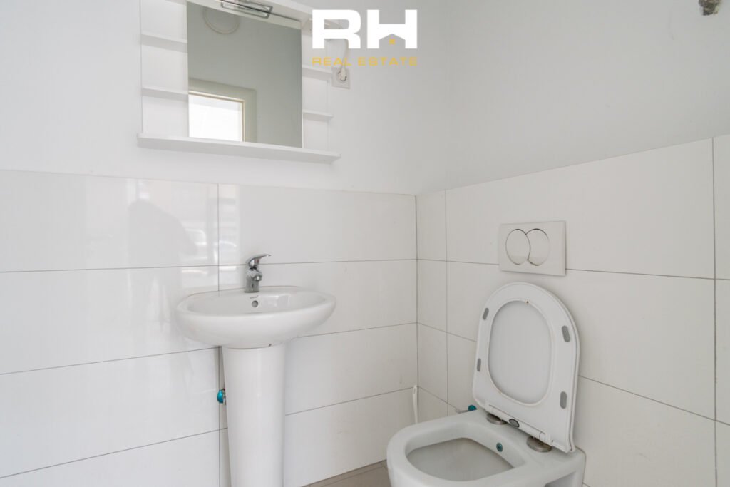 Objekt 720m² me #QIRA në Podujevë