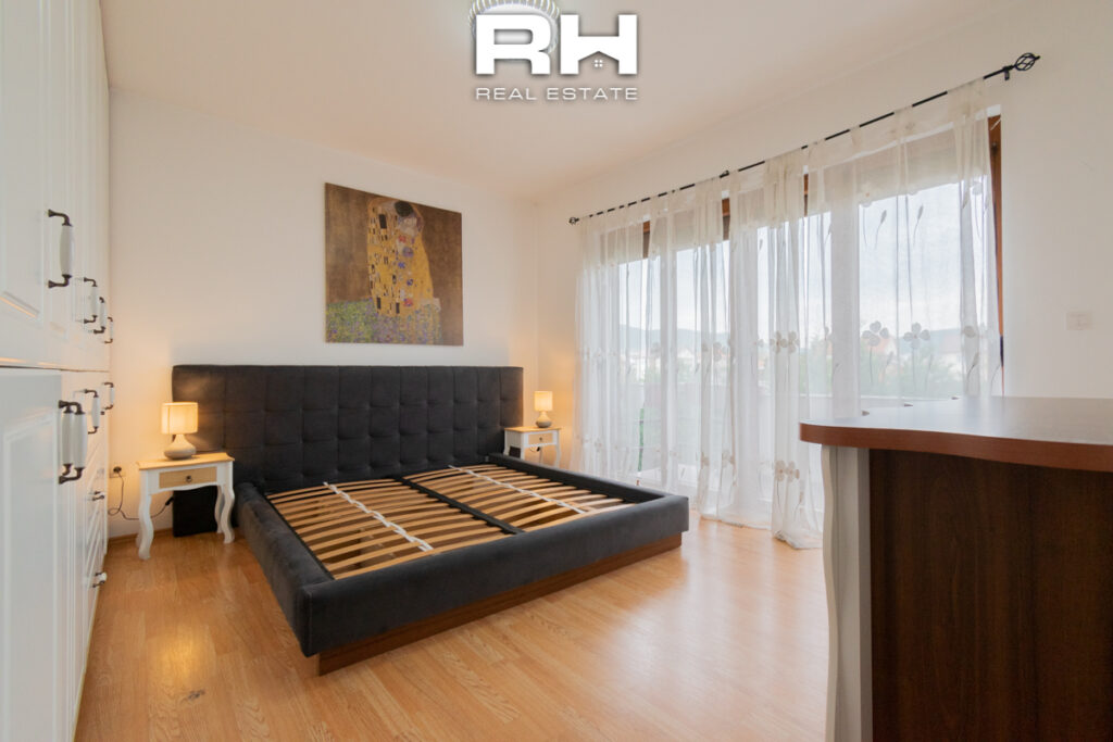 Shtepi 265m² me #QIRA në Bërnicë të Poshtme