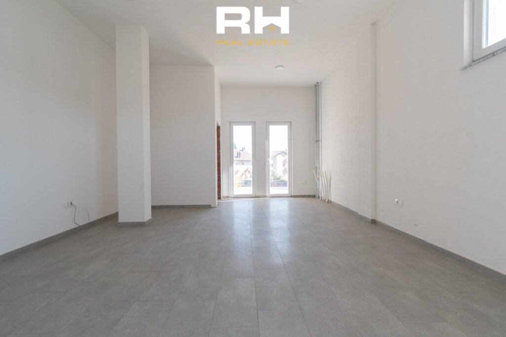 Objekt 720m² me #QIRA në Obiliq