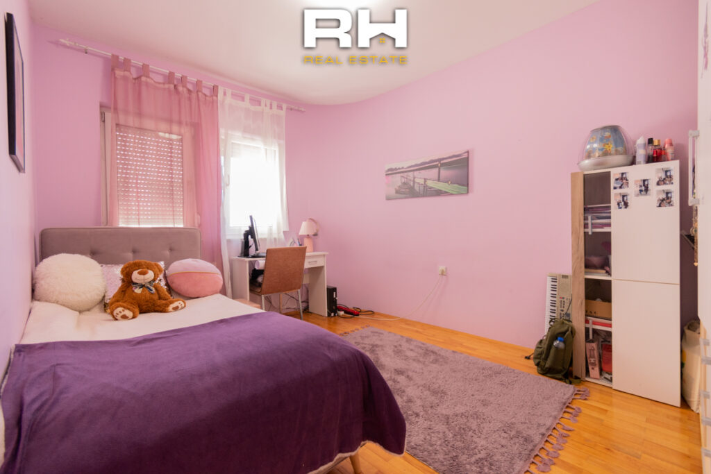 Banesa 140m² në SHITJE te Qafa