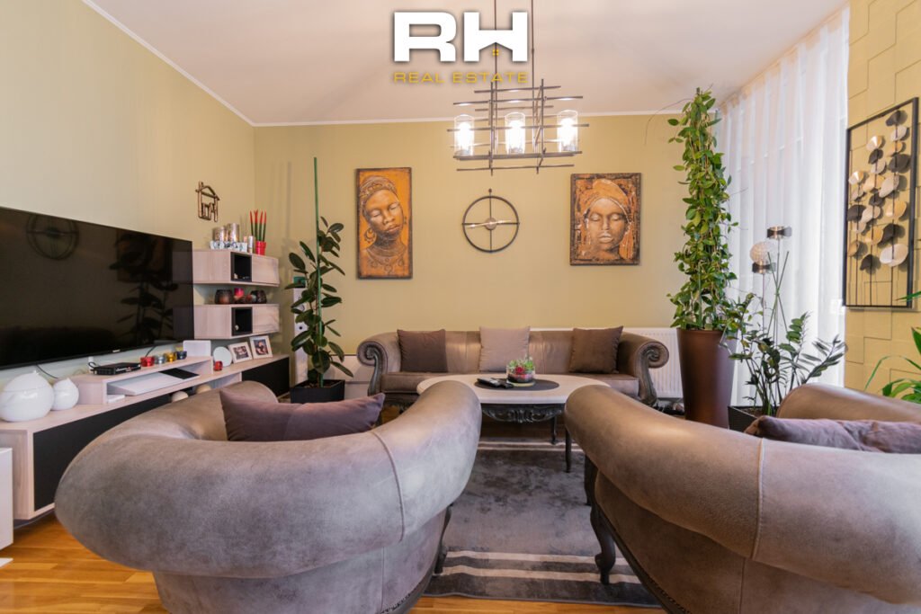 Penthouse – Duplex 160 + 130m² me #QIRA në objektin e ‘Prishtina Stars’, Aktash