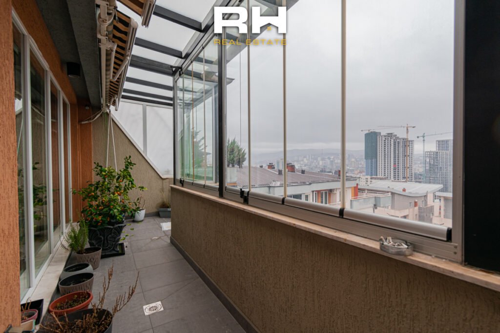 Penthouse 205m² me #QIRA në Dragodan / Arbëri