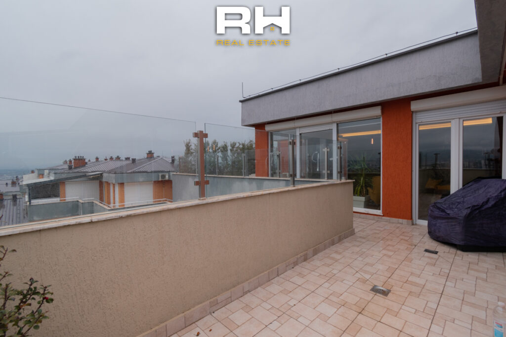 Penthouse 225m² me #QIRA në Dragodan / Arbëri