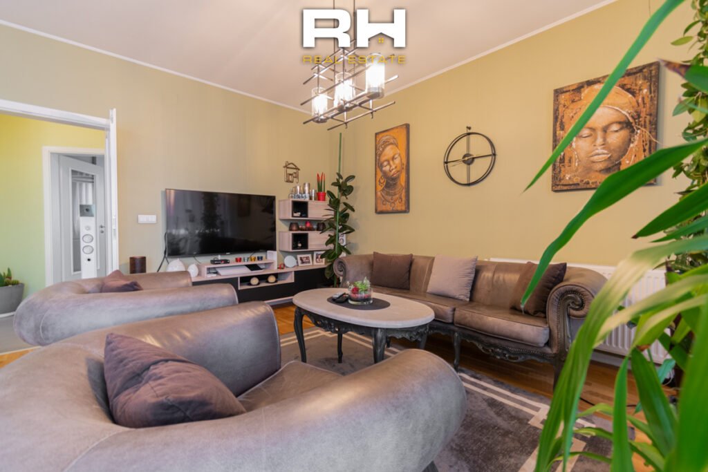 Penthouse – Duplex 160 + 130m² me #QIRA në objektin e ‘Prishtina Stars’, Aktash