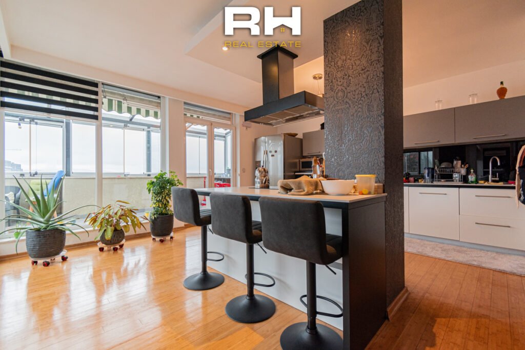 Penthouse 205m² me #QIRA në Dragodan / Arbëri