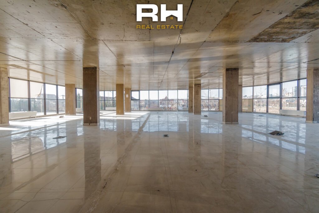 Lokal 500m² me #QIRA në Emshir