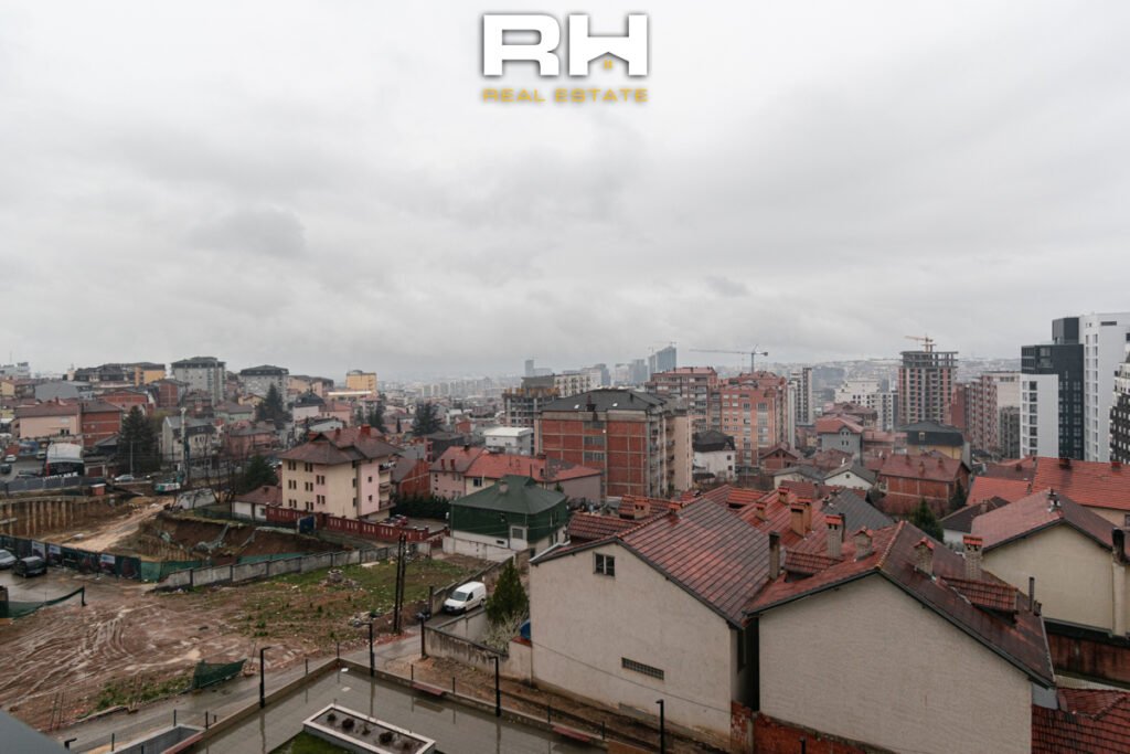 Banesa 74m² me #QIRA në Lagjen e Muhaxherëve