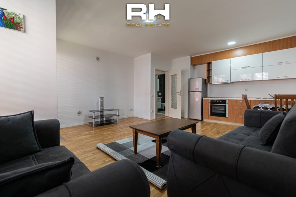 Banesa 60m² me #QIRA te Rruga B