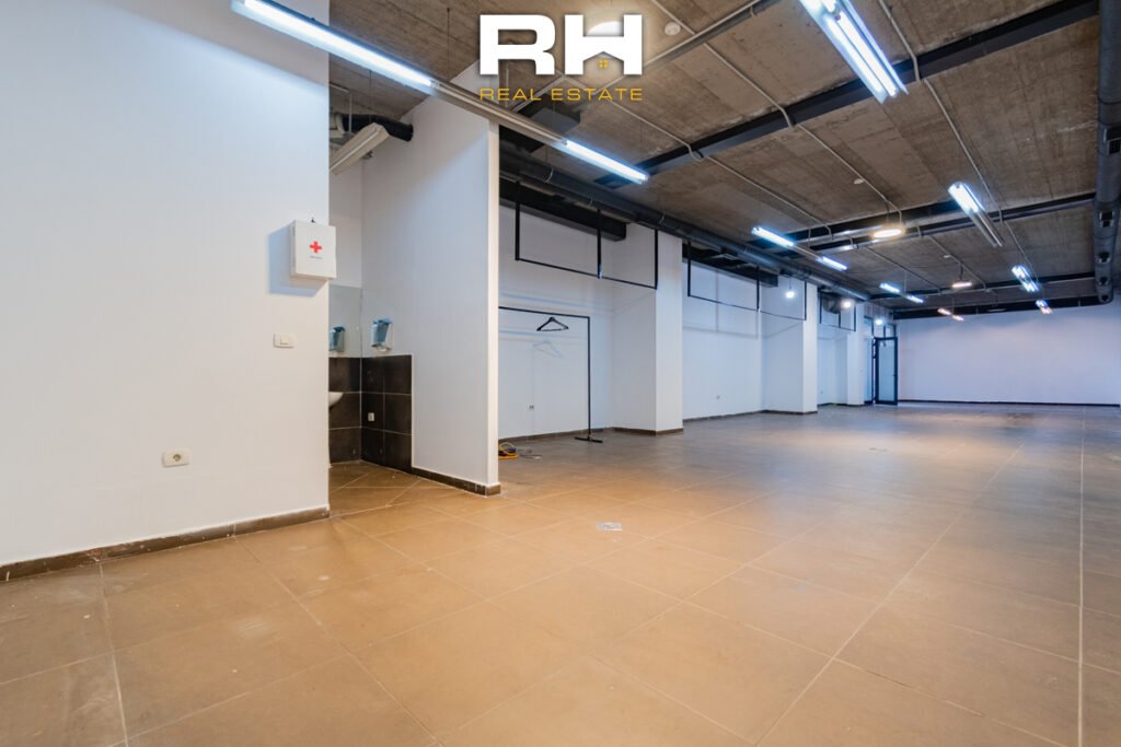Lokal 180m² me #QIRA në Dragodan