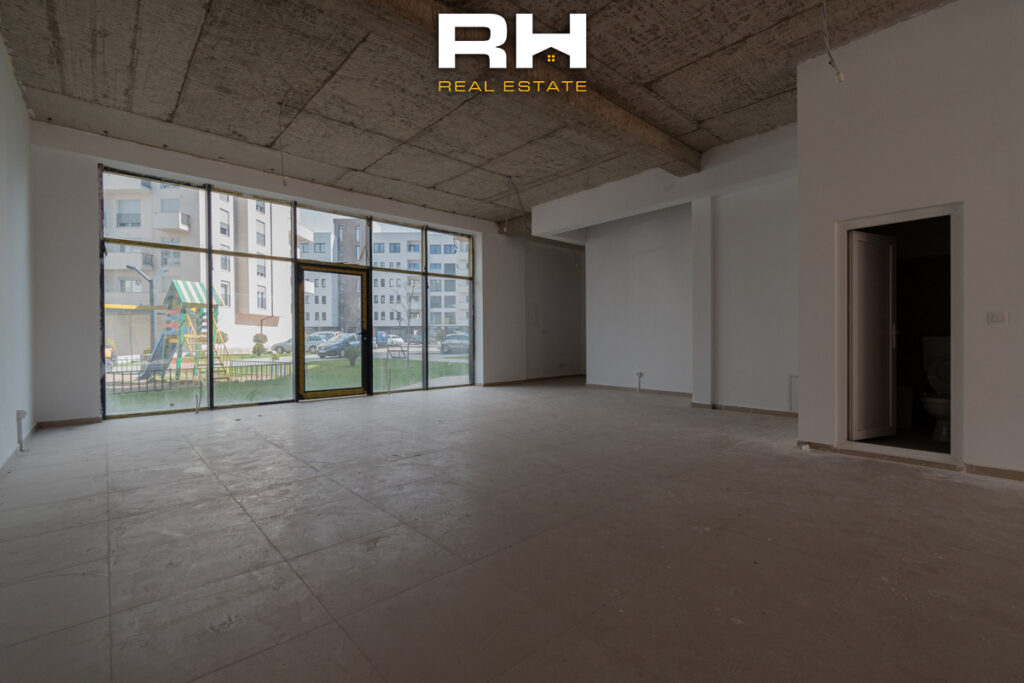 Lokal 127m² në SHITJE në Dragodan
