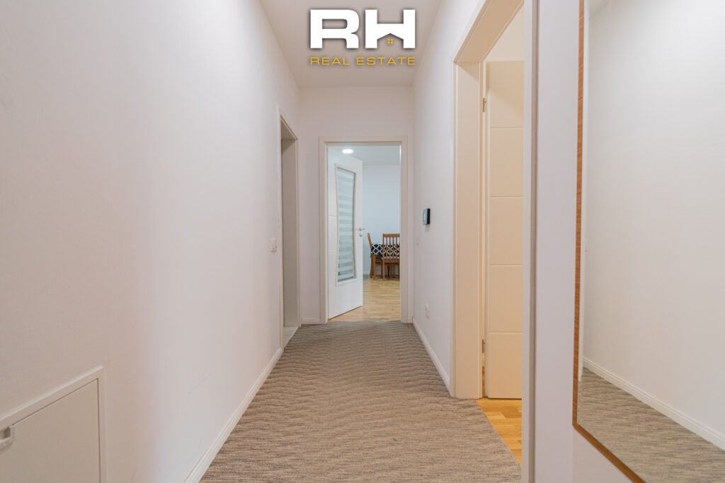 Banesa 60m² me #QIRA te Rruga B