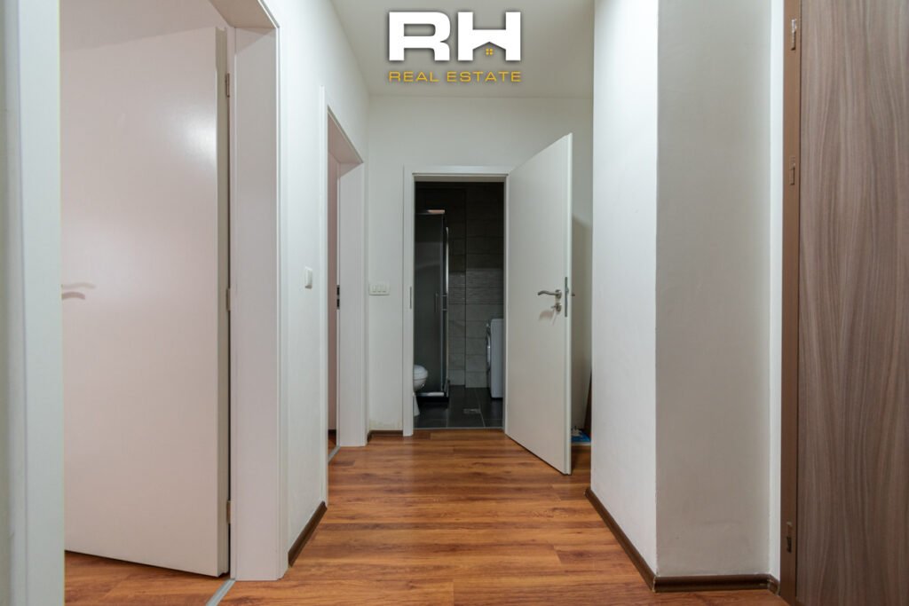 Banesa 74m² me #QIRA në Lagjen e Muhaxherëve