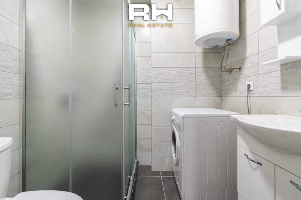 Banesa 74m² me #QIRA në Lagjen e Muhaxherëve