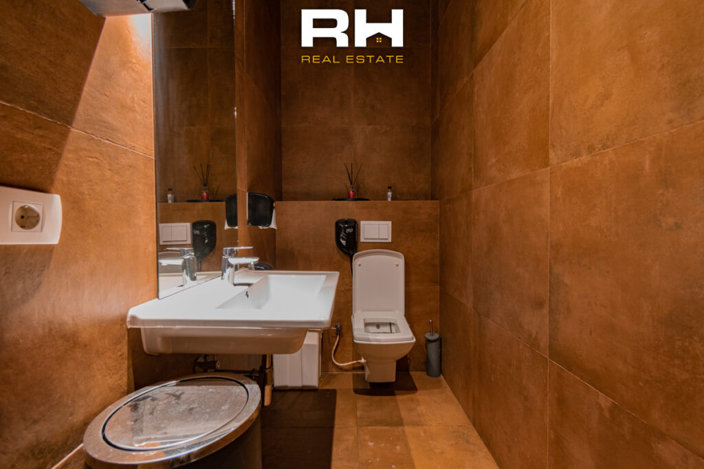 Lokal 250m² me #QIRA në Dragodan