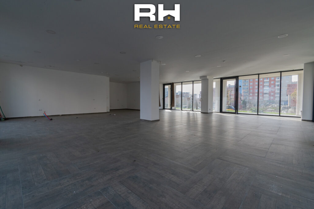 Lokal 175m² me #QIRA në Lagjen e Spitalit