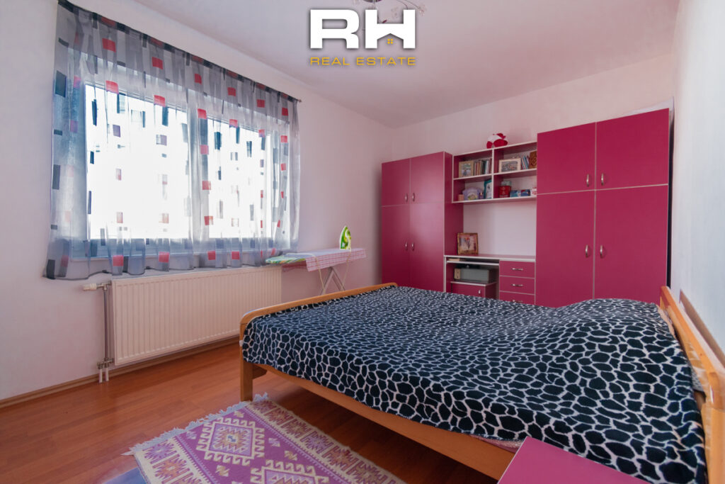 Shtëpi 220m² në SHITJE në Matiçan