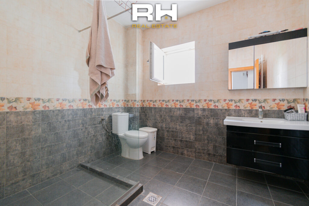 Shtëpi 540m² në SHITJE në Lagjen Qëndresa