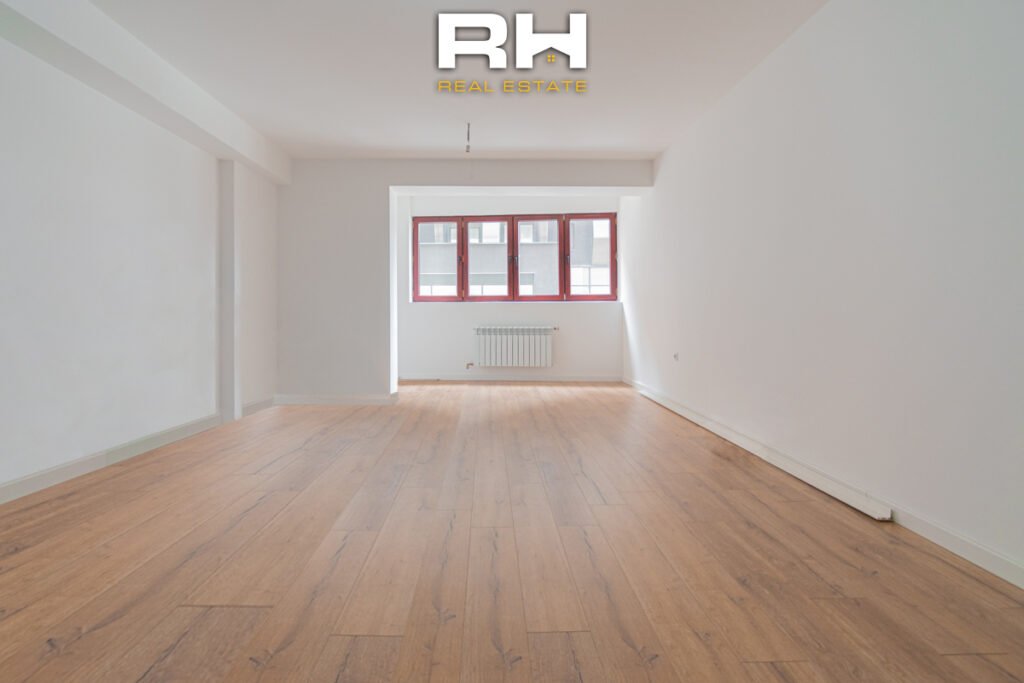 Banesë – Zyre 70m² me #QIRA në Pejton