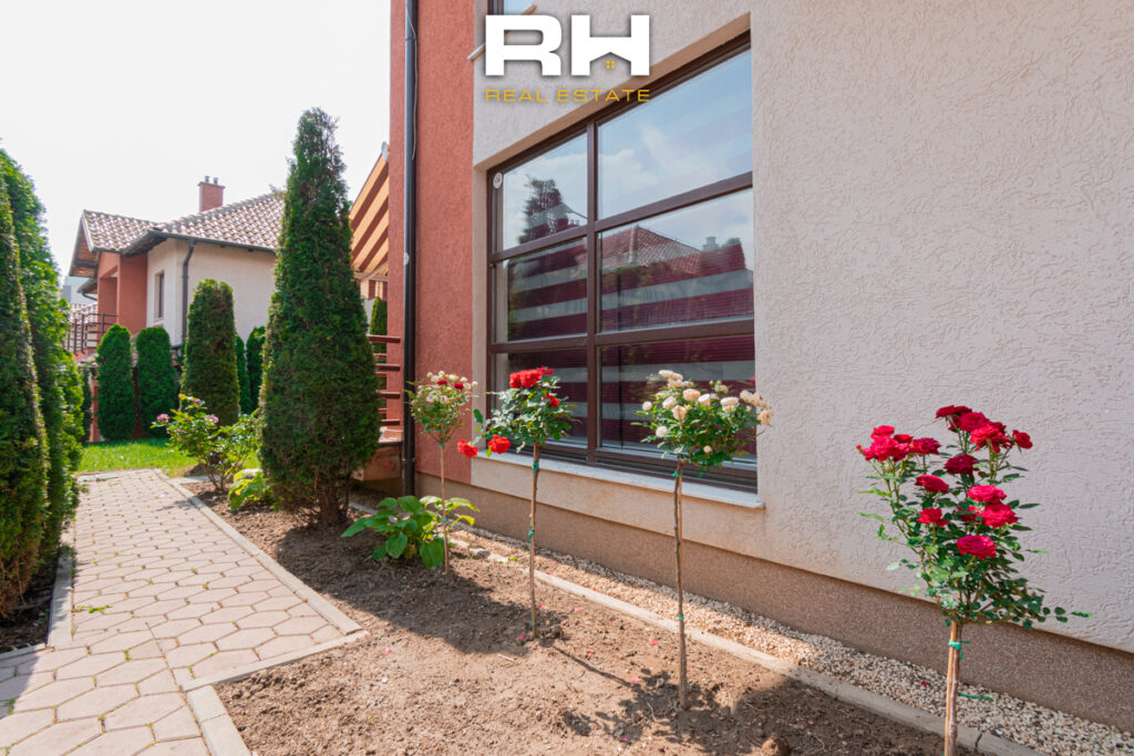 Shtëpi 202.75m² në SHITJE në Lagjen Nic, Çagllavicë