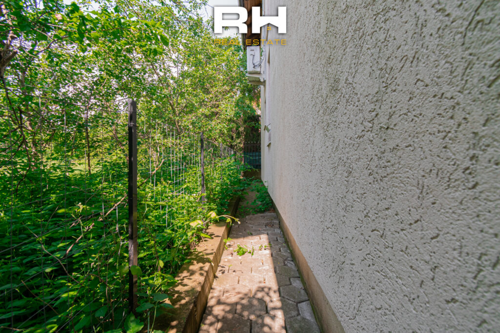 Shtëpi 202.75m² në SHITJE në Lagjen Nic, Çagllavicë