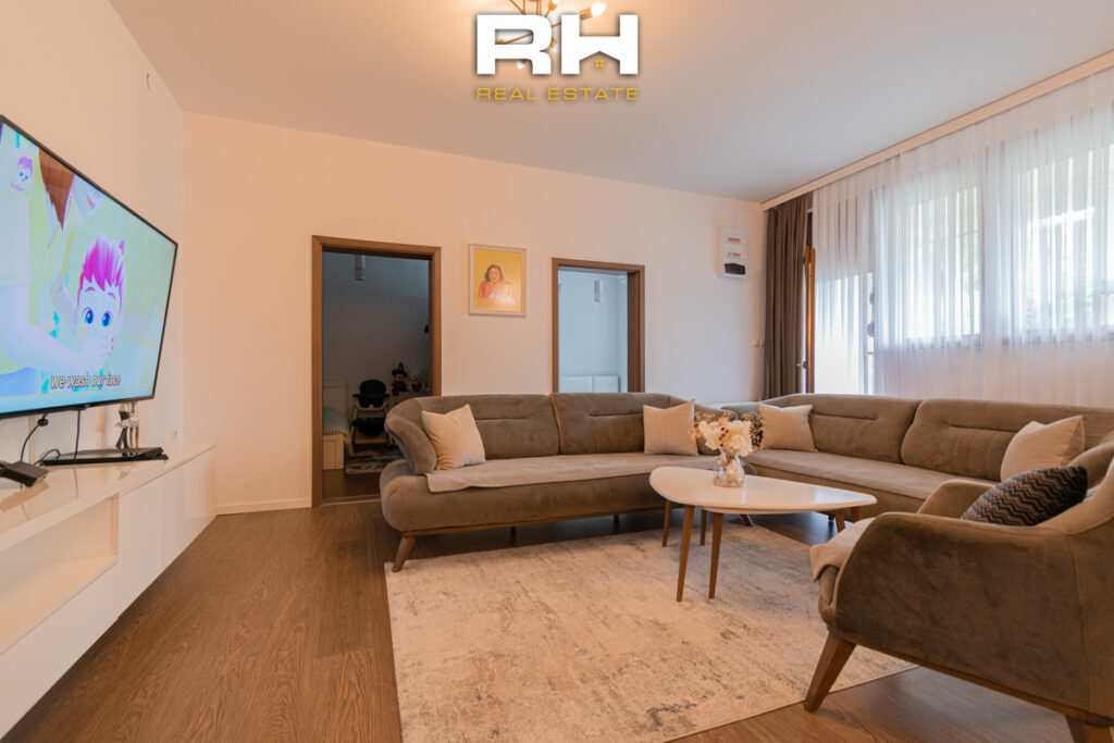 Banesë 93m² në SHITJE në Bregun e Diellit