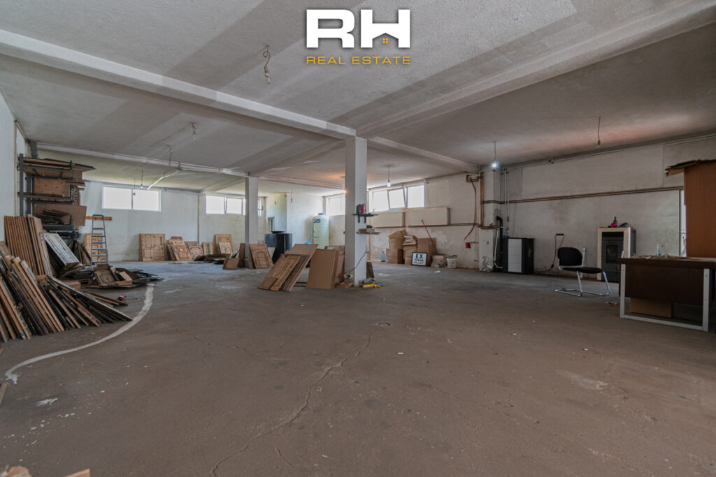 Depo 260m² me #QIRA në Veternik