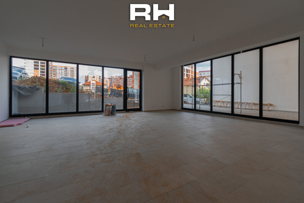 Lokal 117m² në SHITJE në Mati 1