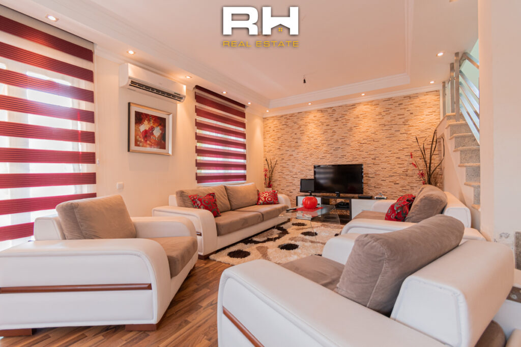 Shtëpi 202.75m² në SHITJE në Lagjen Nic, Çagllavicë