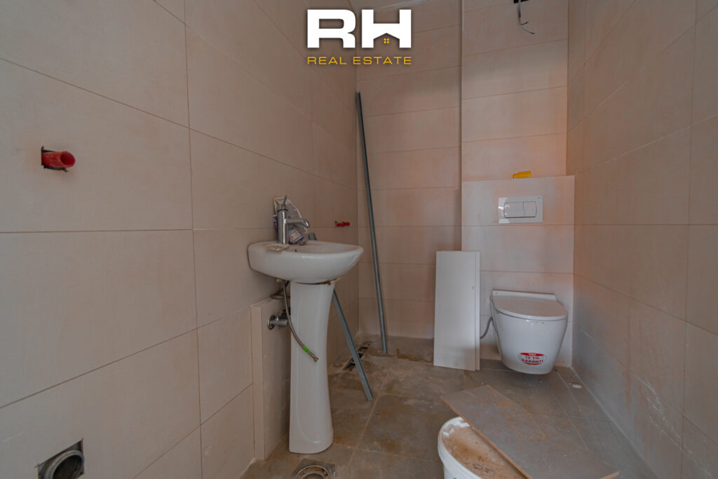 Lokal 117m² në SHITJE në Mati 1