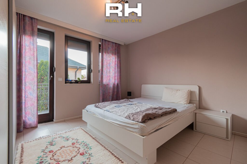 Shtëpi 422m² me #QIRA në Mati 2
