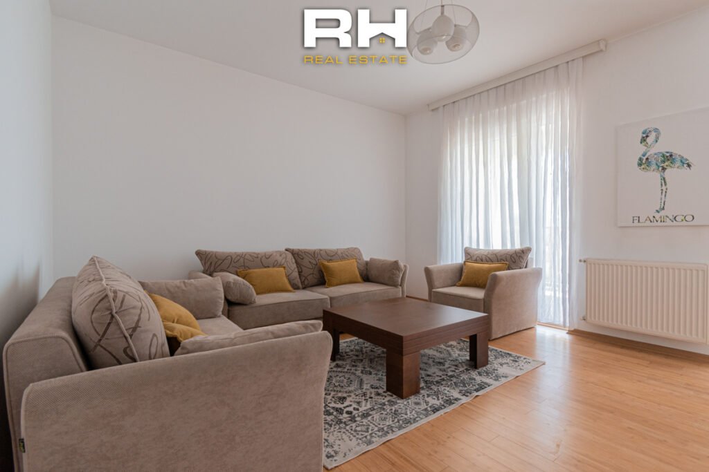 Banesë 93m² me #QIRA në Dragodan
