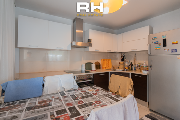 Banesë 85m² + 30m² me #QIRA në Dragodan / Arbëri