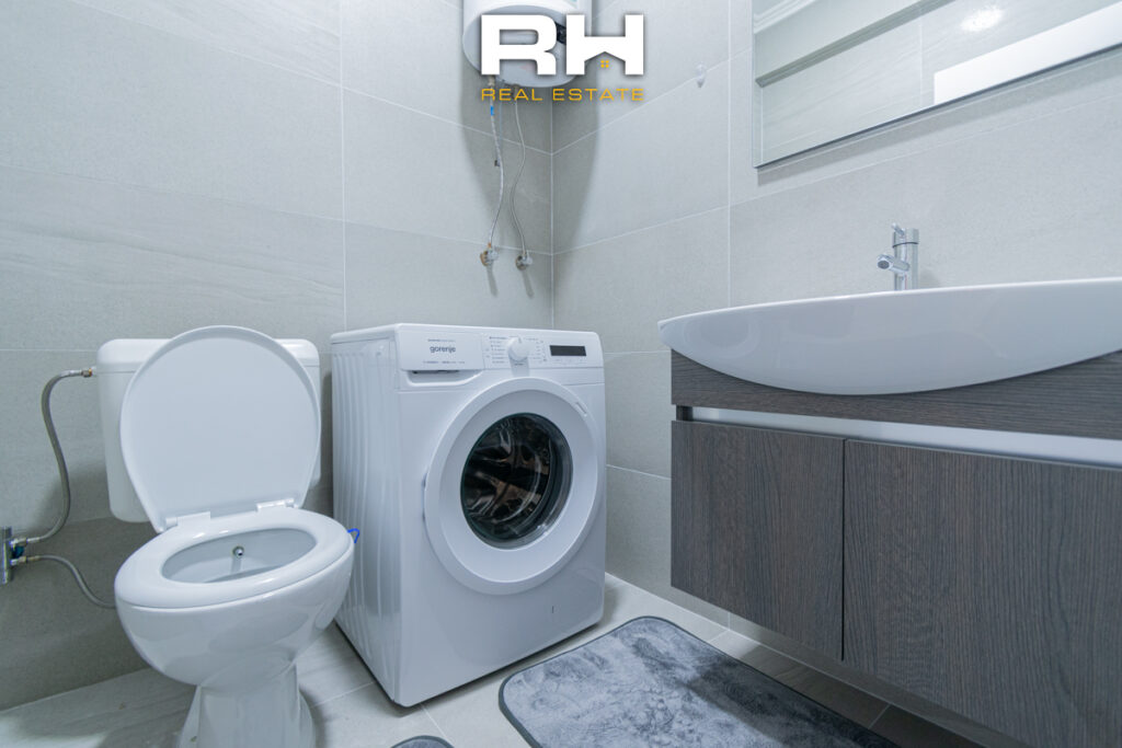 Banesë 110m² me #QIRA te Rruga C