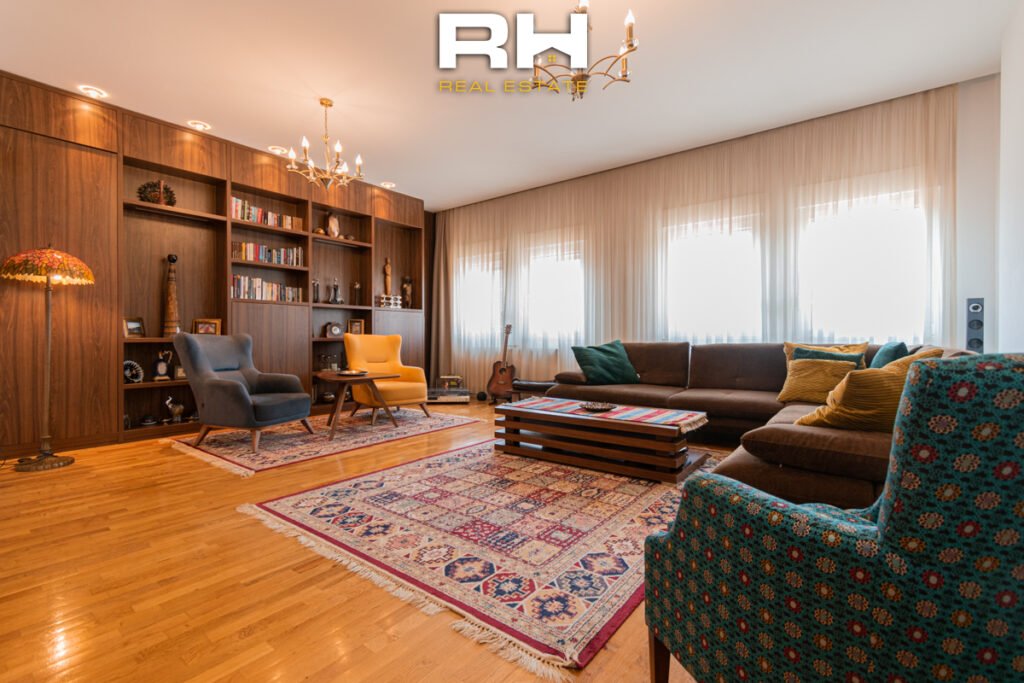 Banesë 192m² me #QIRA në Bregun e Diellit