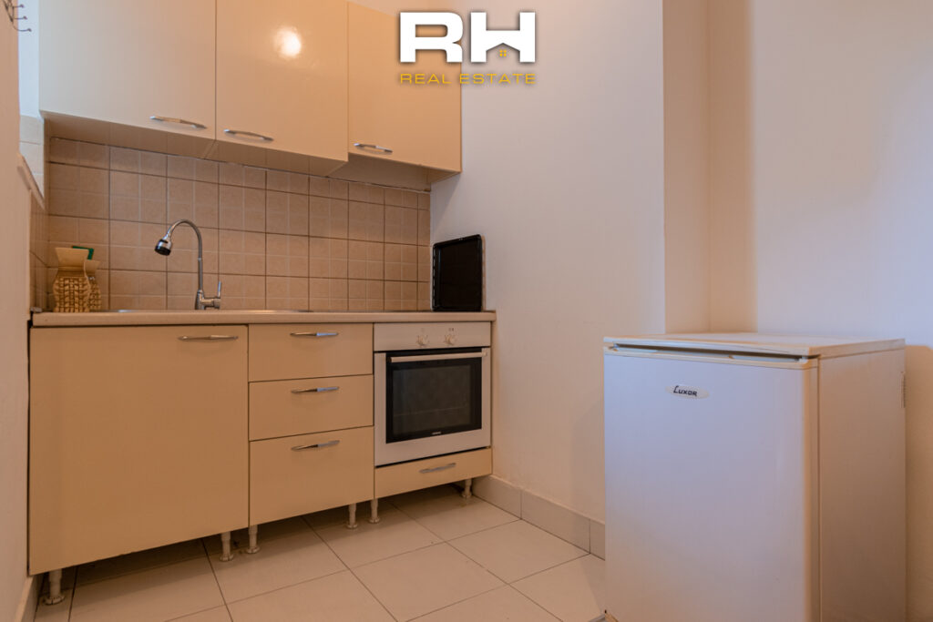 Banesë  60m² me #QIRA te Qafa