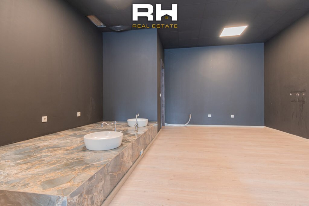 Lokal 50m² me #QIRA në Lagjen e Muhaxherëve