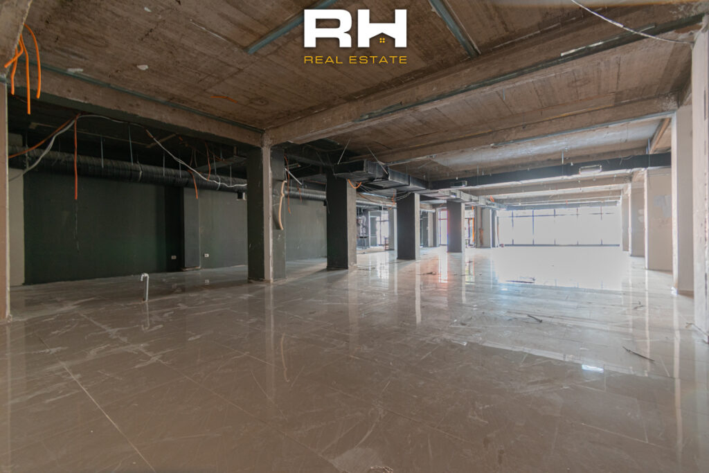 Lokal 810m² me #QIRA në Dragodan