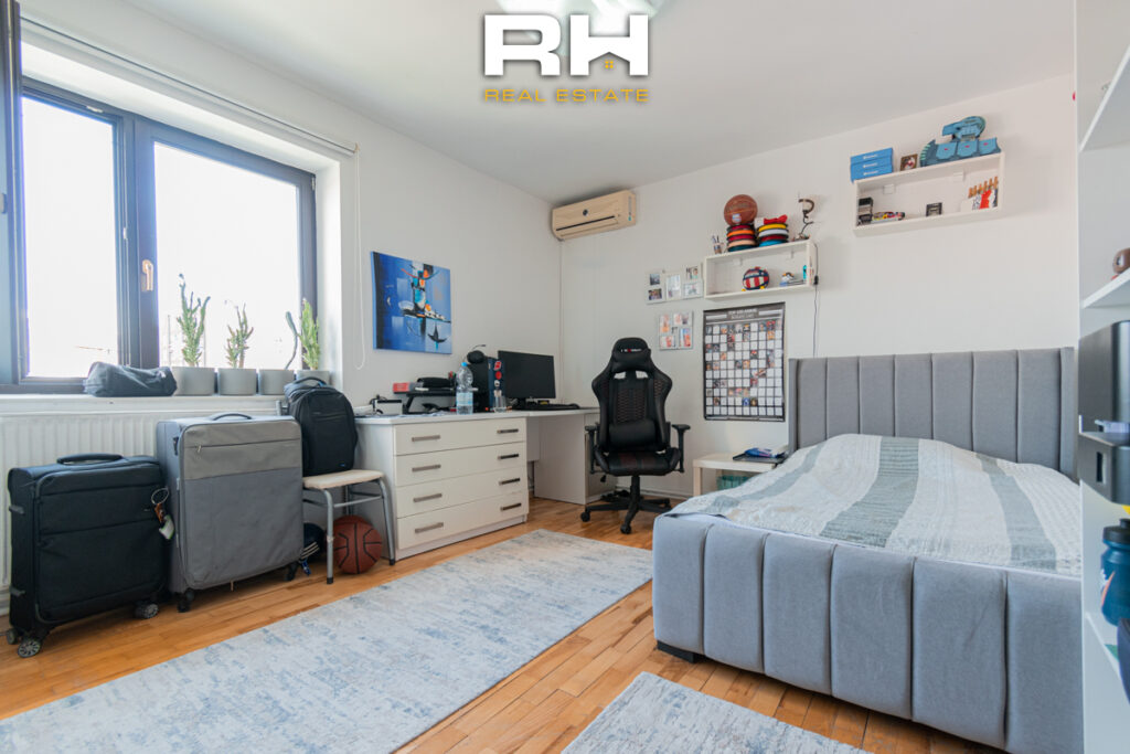 Banesë 137.5m² në SHITJE në Bregun e Diellit