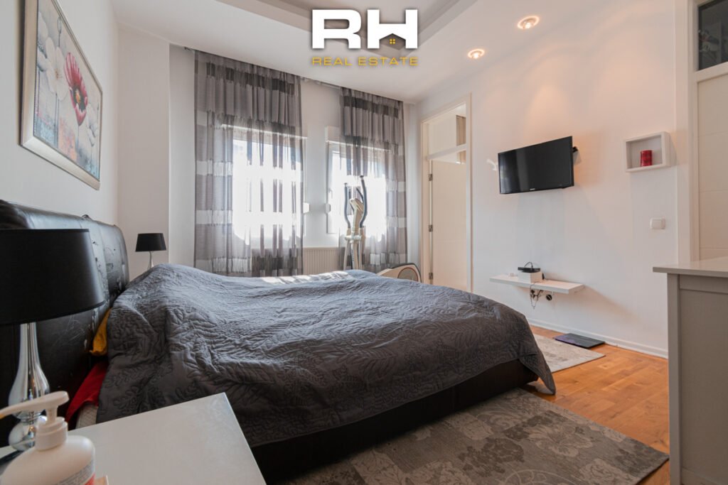 Banesë 192m² me #QIRA në Bregun e Diellit