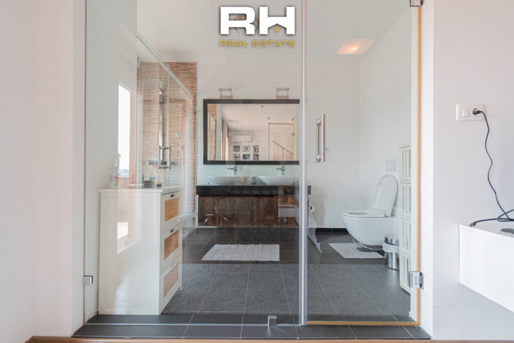 Banesë – Penthouse 175m² + 52m² terasë me #QIRA në Dragodan / Arbëri