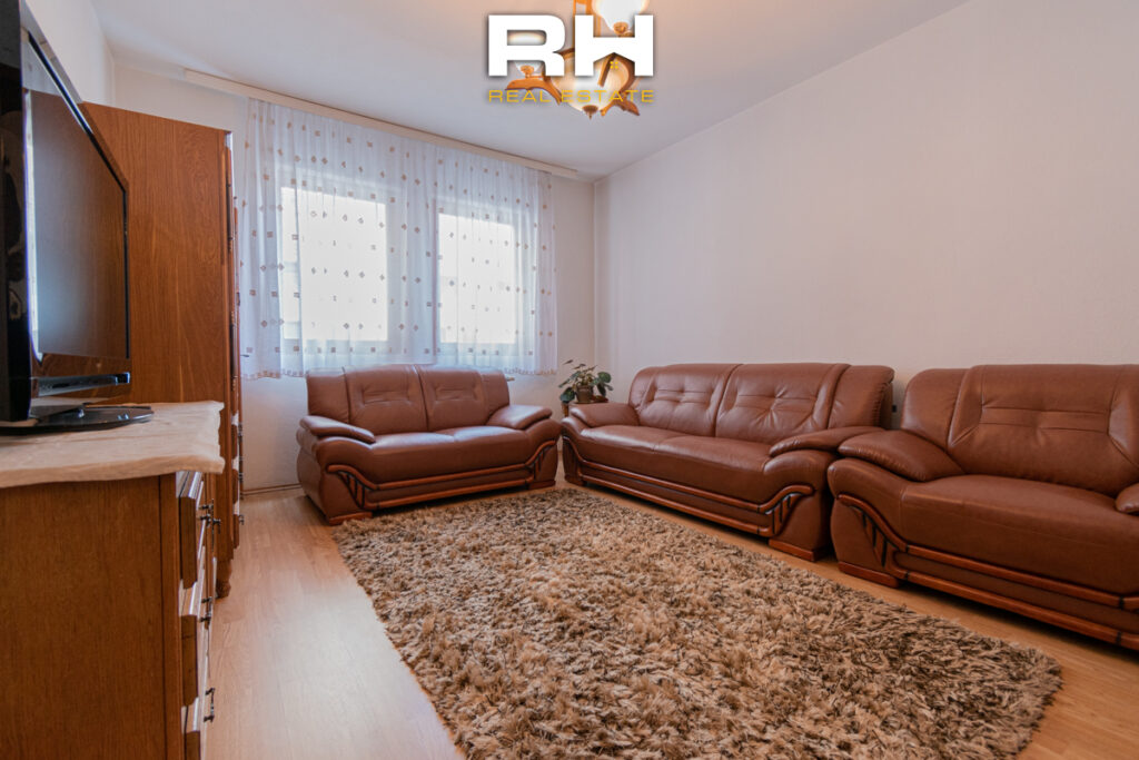 Kat shtëpie 180m² me #QIRA te Qafa