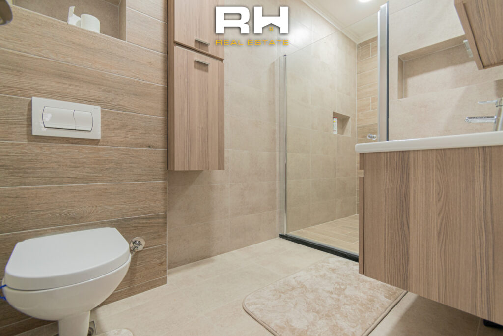 Banesë 110m² me #QIRA te Rruga C